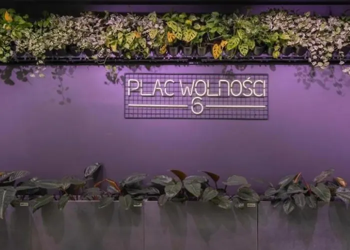 Blue Plac Wolnosci 6